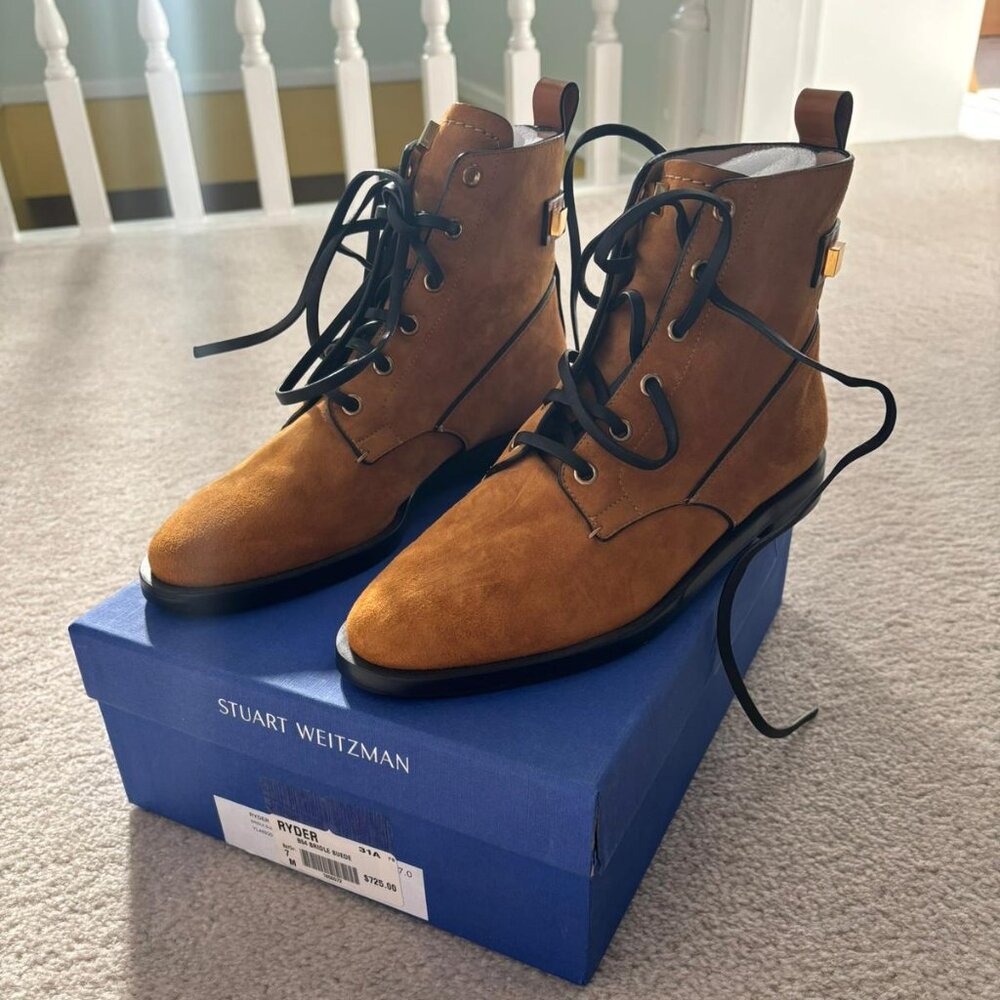 NEW Stuart Weitzman Ryder Lace-Up Combat Boots